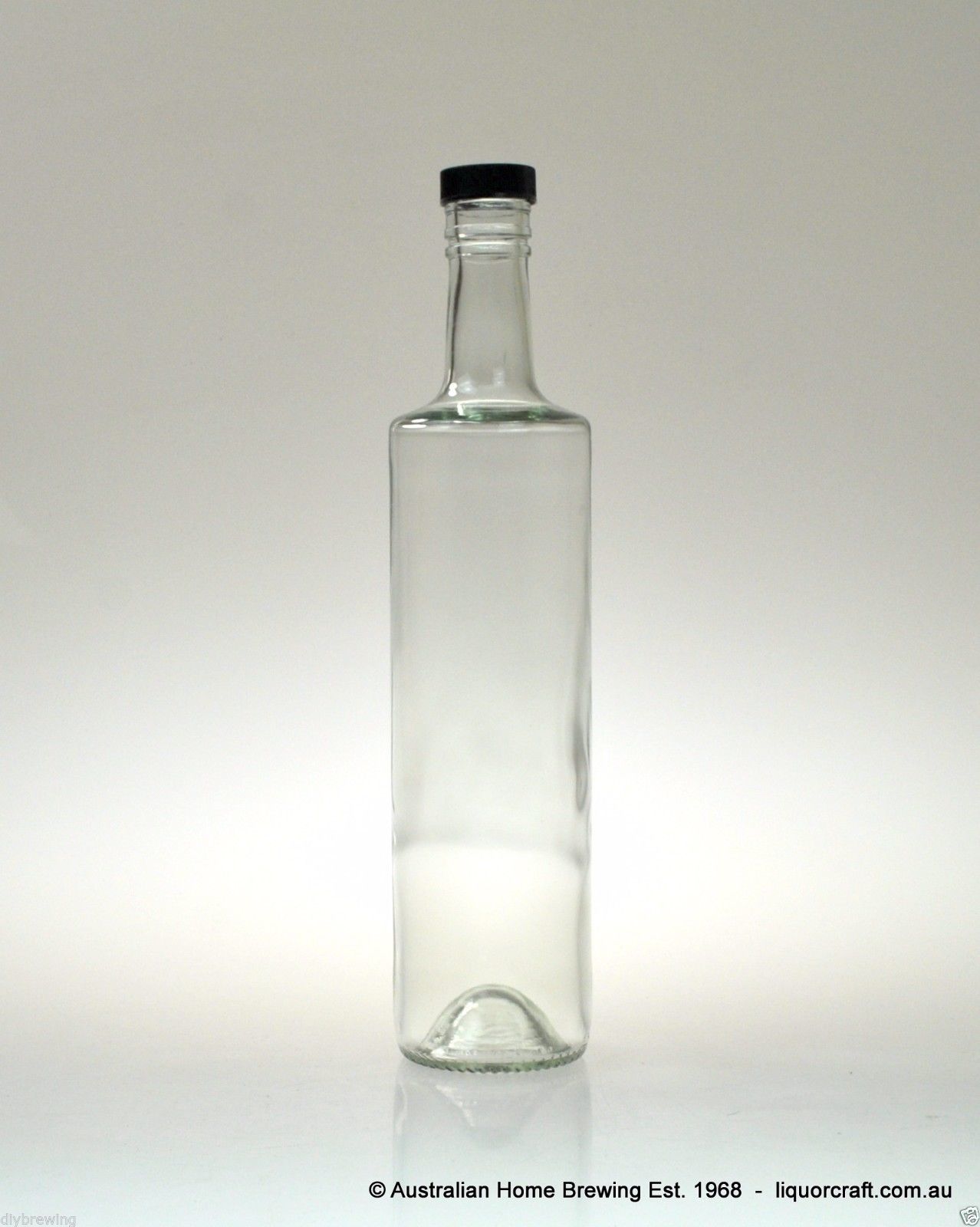 6x Spirit Bottle 700ml round & black plastic cap